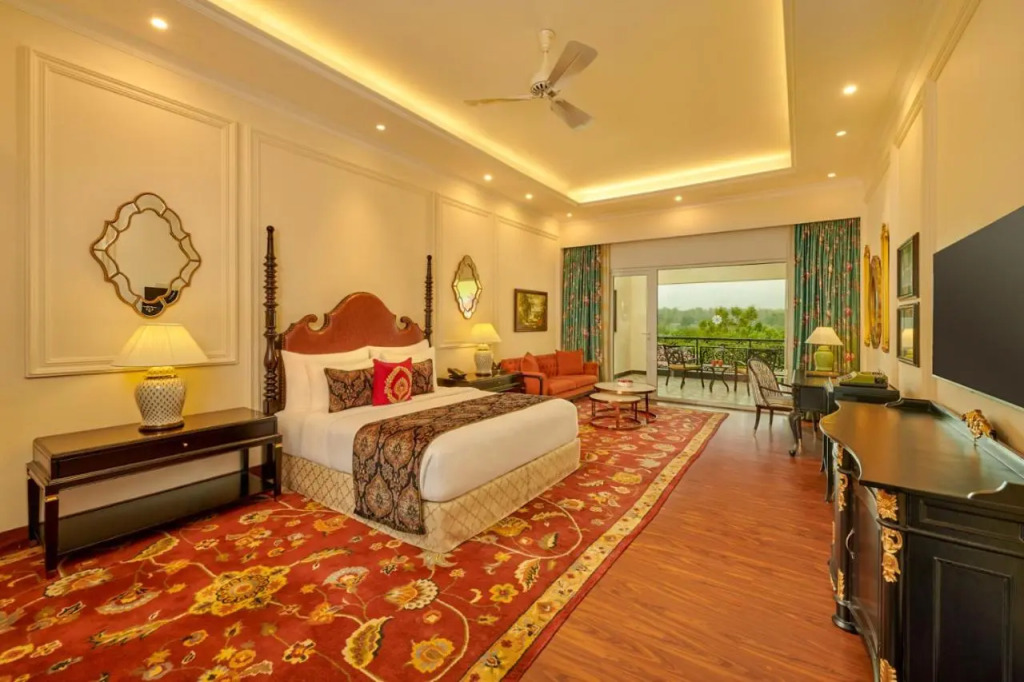 MAYFAIR Tea Resort