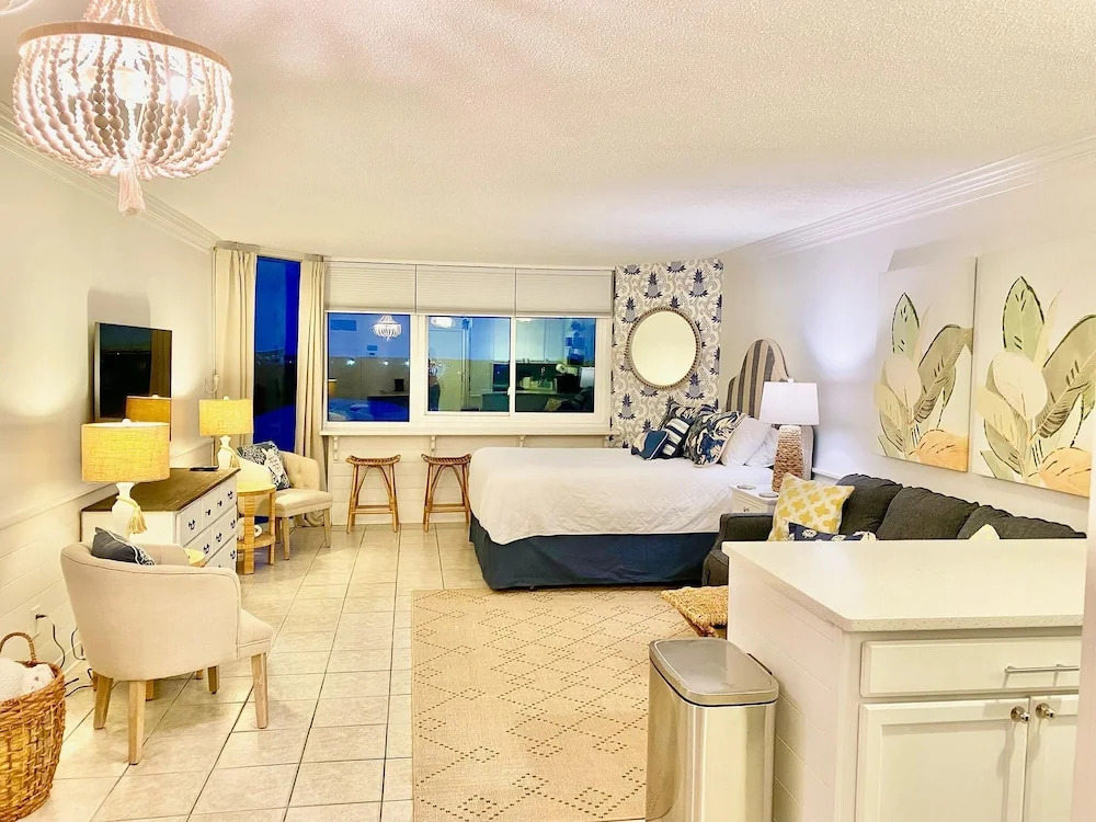 Top of the Gulf 808- Gulf Coast Getaway