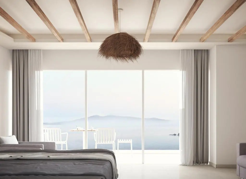 Skipper Beachfront Suites