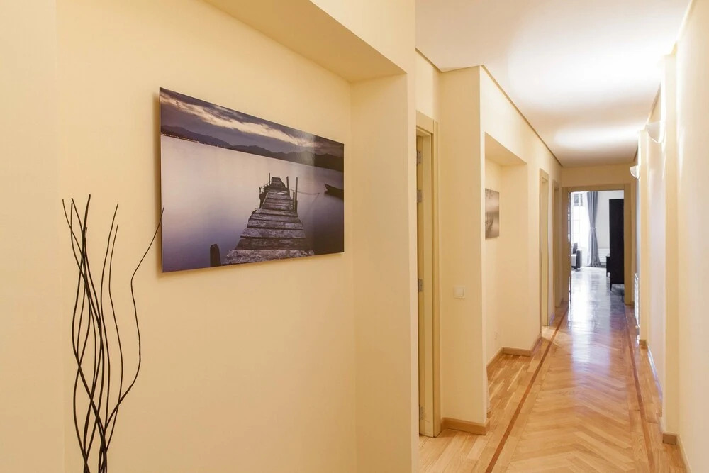 Velazquez Suites