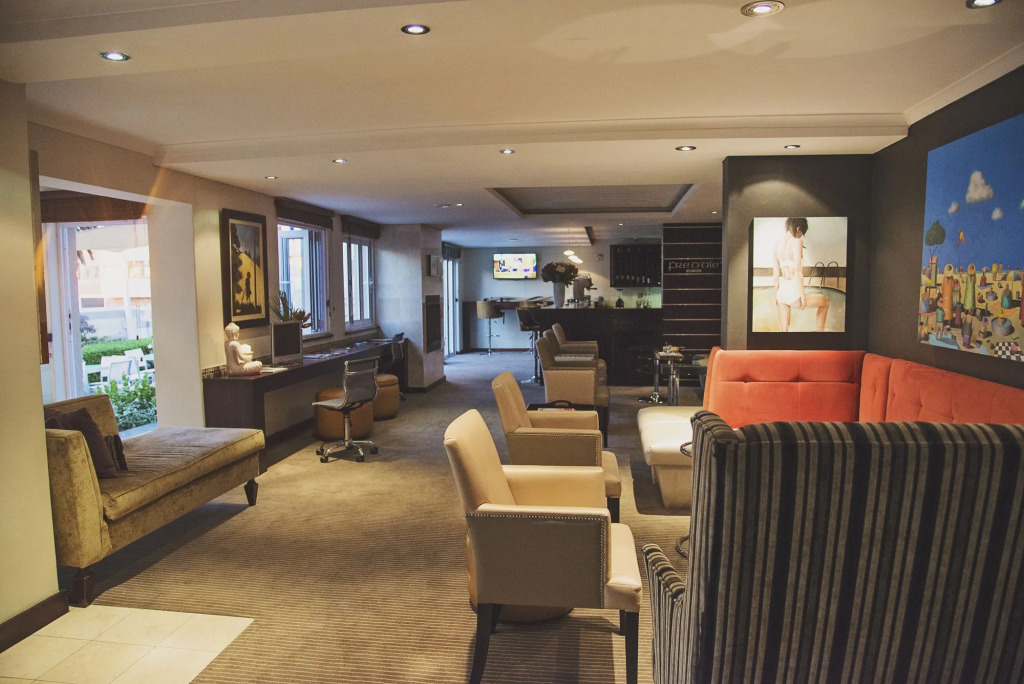The Bantry Aparthotel by Totalstay