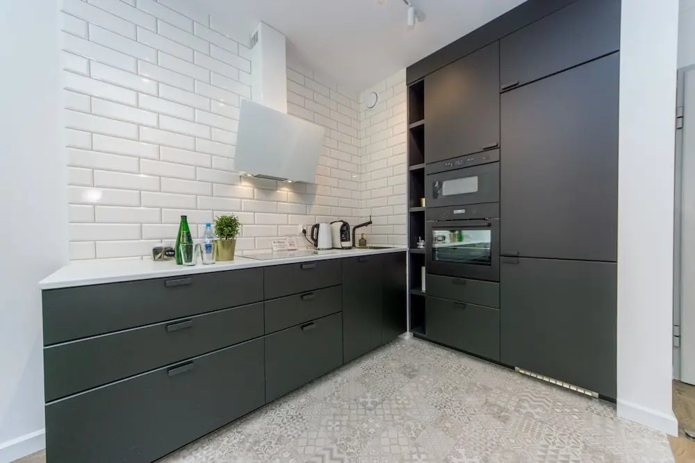 BillBerry Apartments - KING BATORY