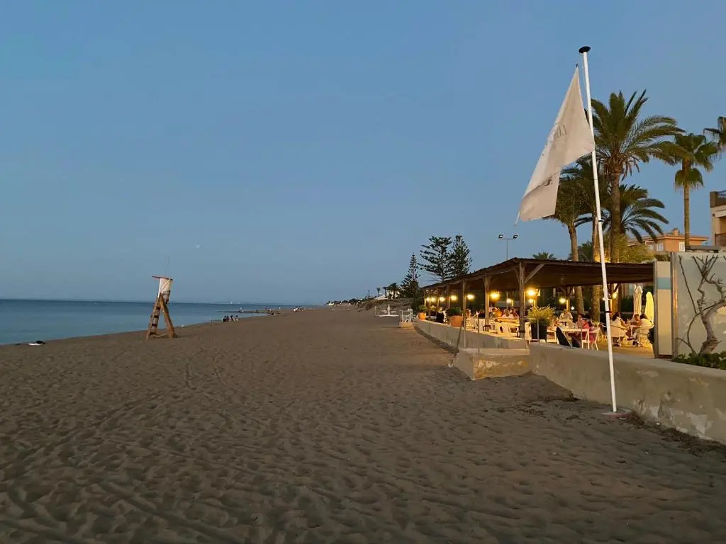 1ªLínea-50m de playa-210m2 utiles-BBQ privada-Vistas al mar-3 terrazas