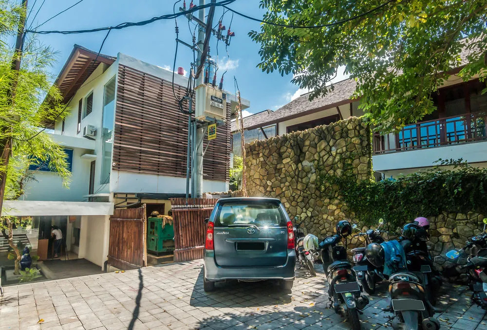 Hassle free retreat in the heart of Petitenget