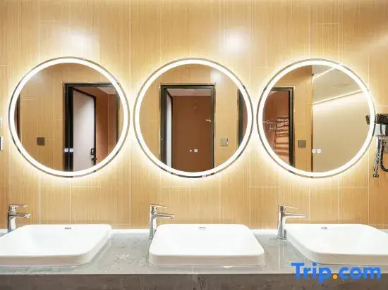 Homeinn Pebble Hotel (Shanghai Xintiandi Lujiabang Road Subway Station)