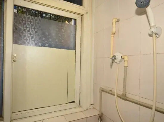 Jixiang Apartment