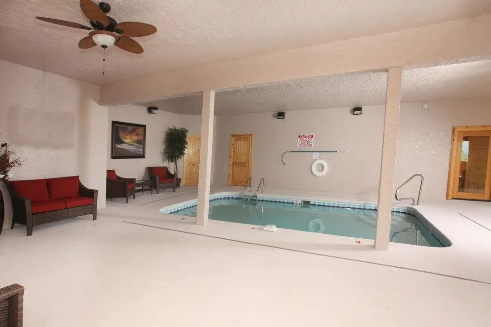 Serenity Mountain Pool Lodge