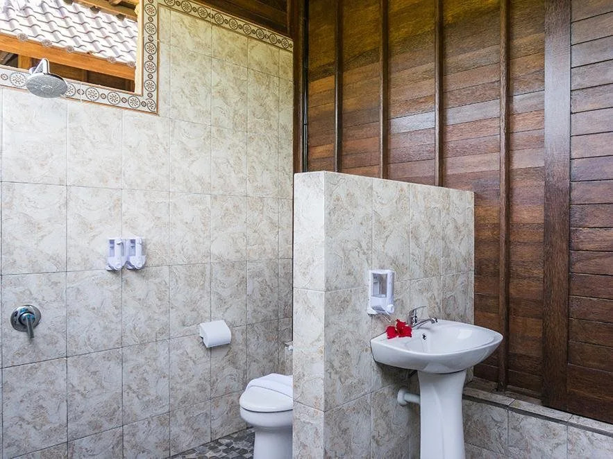 Villa Cahaya - Ocean, sunset and volcano views, an island hideout