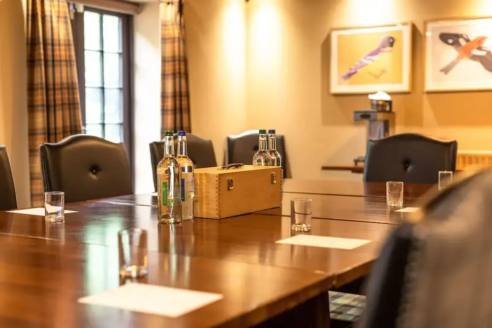 The Partridge, Stretton