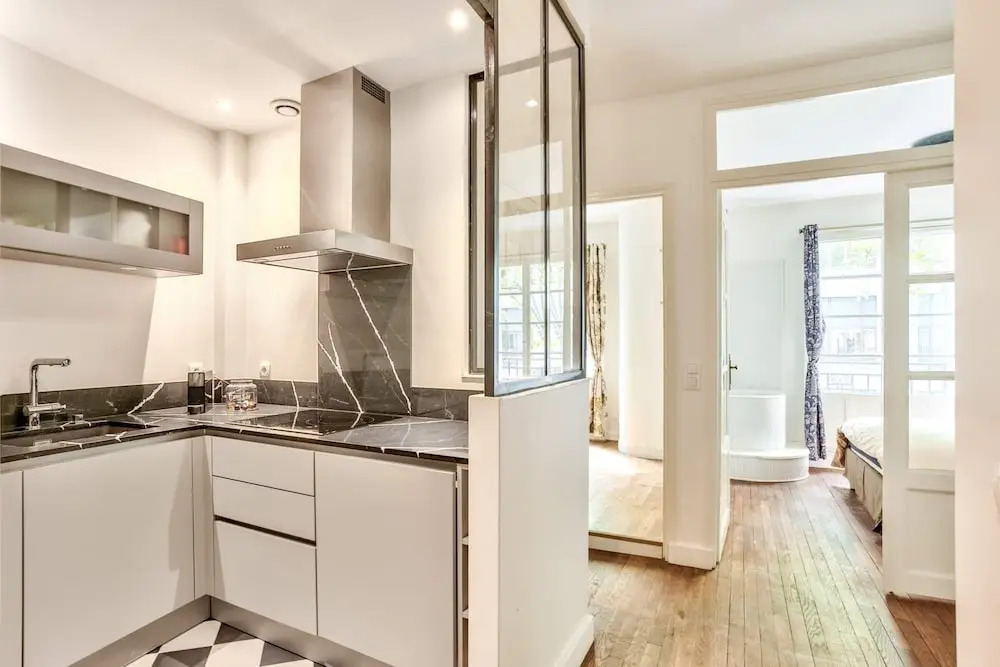 Apartment With Balcony Near Gare Montparnasse