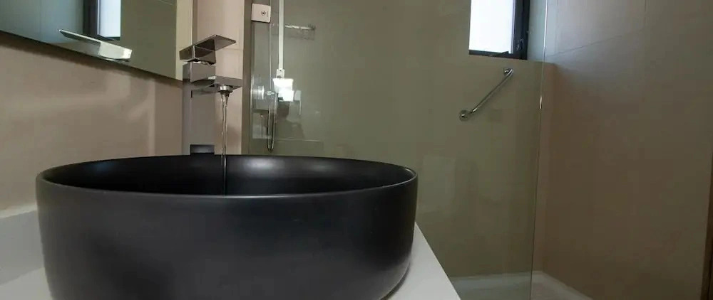 Santiago Retreat Plus EXC Modern 2 BR in Las Condes