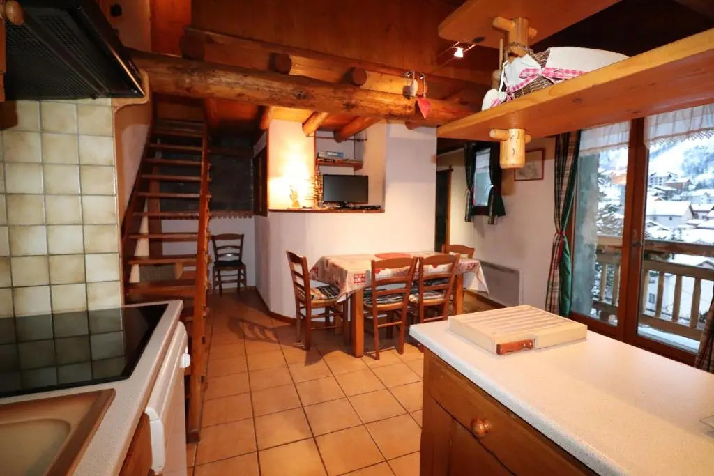 Appartement cosy pour 4 personnes en chalet de pierres