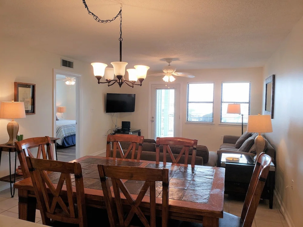 Jubilee Landing 103 - 2 Br Condo