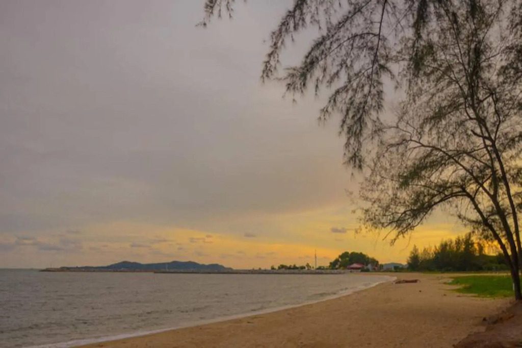 Duangtawan Beach Resort(ดวงตะวัน บีช รีสอร์ท)