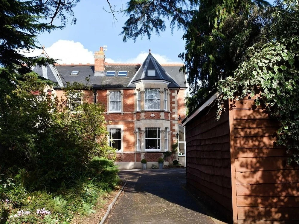 Mountlands Lodge