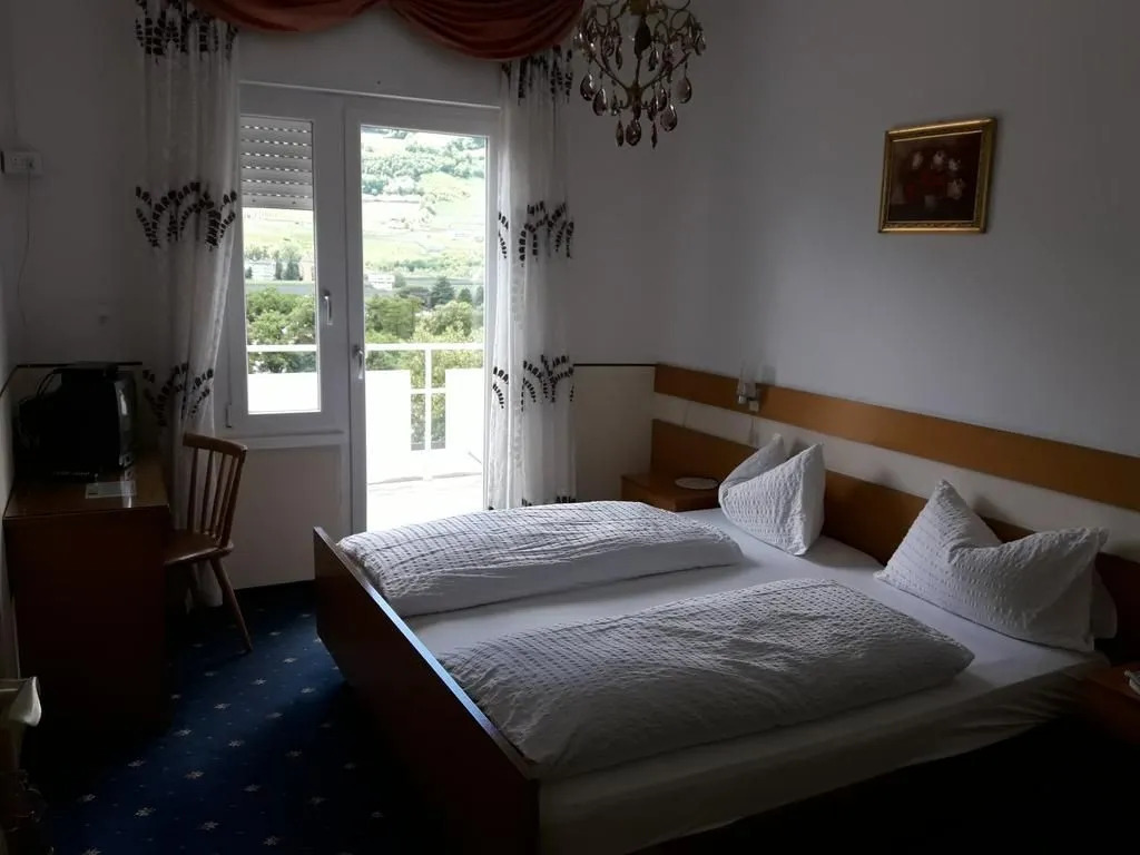 Hotel Lux