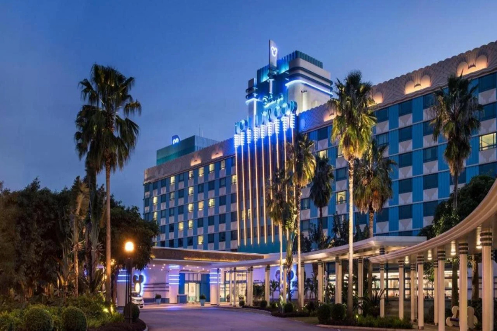 Disneys Hollywood Hotel