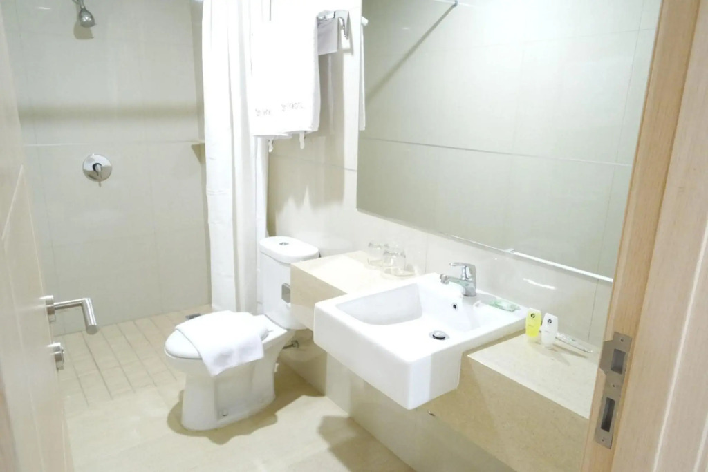 Yokotel Hotel