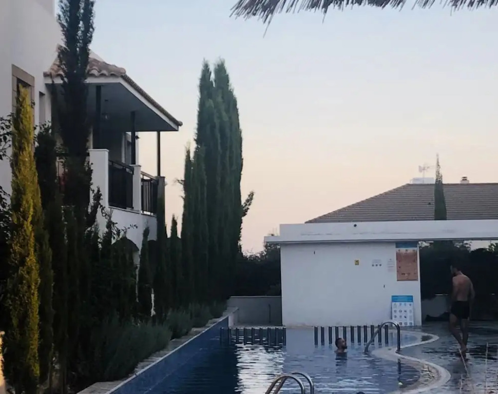 Lux Country Condo