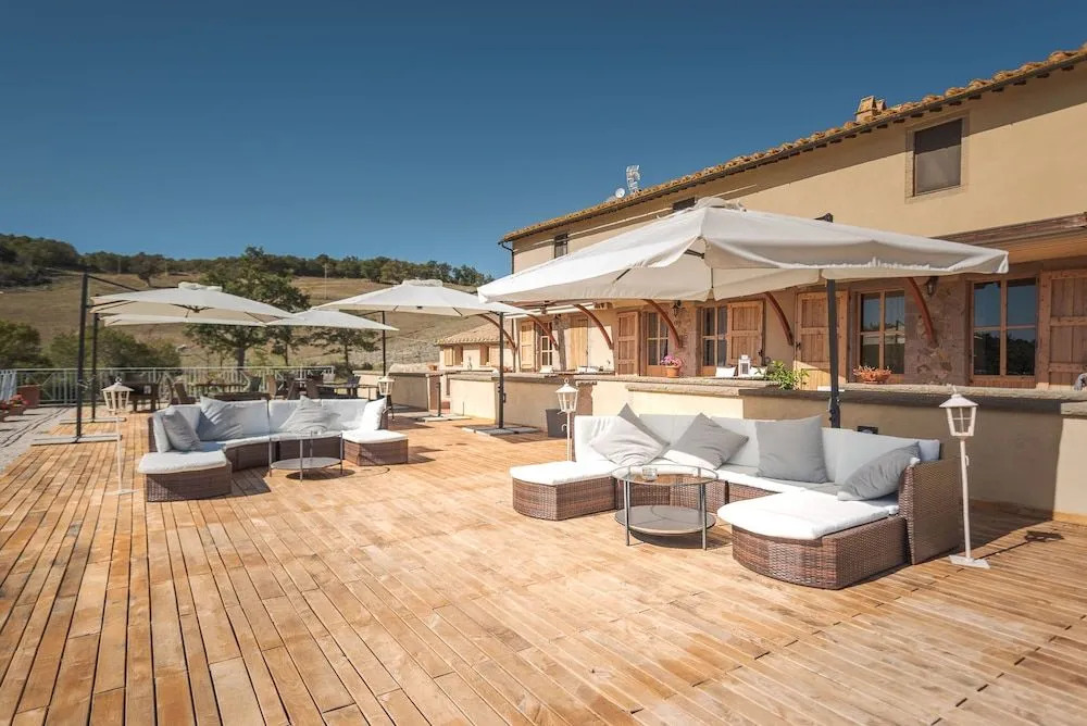 Terre di GIORGIO Agriturismo Villa la Palazzetta