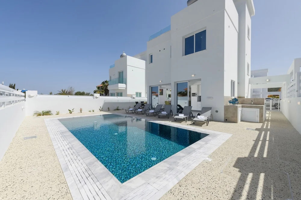 Green Bay Villa 17 in Protaras