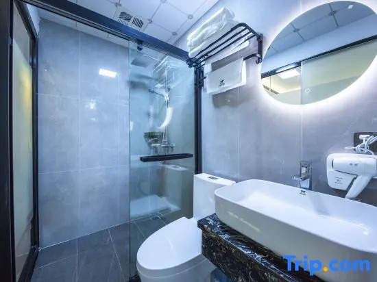 Yutai Hotel