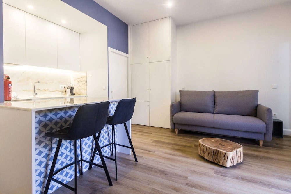 Guest H4U - Hero smo Terrace Ground Floor