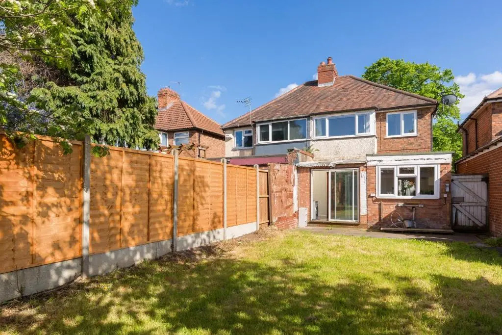 CIean and Cozy Quiet 4 Bedroom House in Acocks Green close to NEC perfect for contractors and families