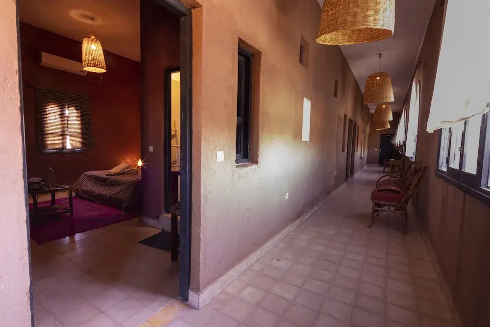 Kasbah Sahara Services-Guest House