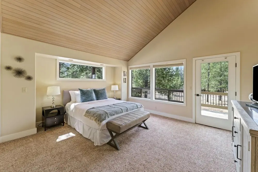 20 Aspen Lane 5 Bedroom Home