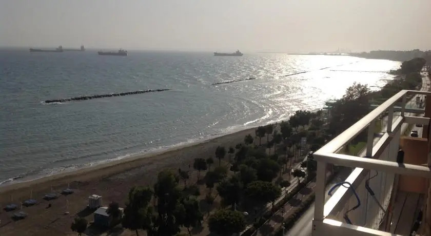 Kanika Sea Forum Apartment No. 707
