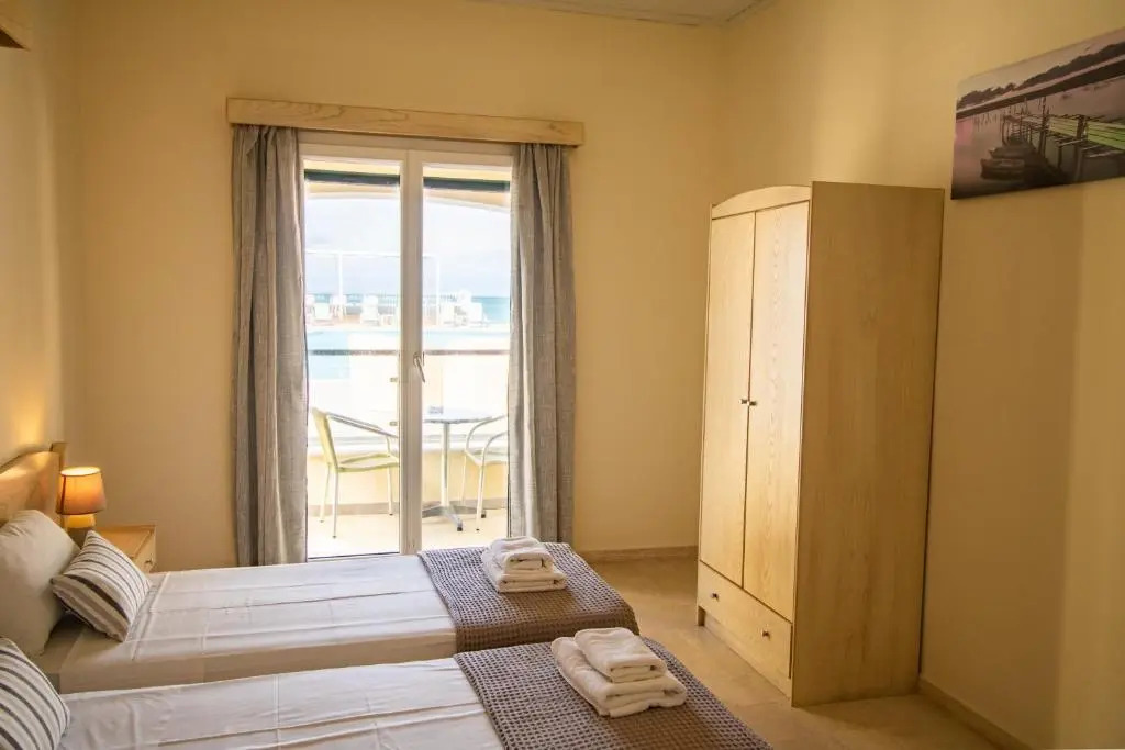 SunRose Beach Aparthotel