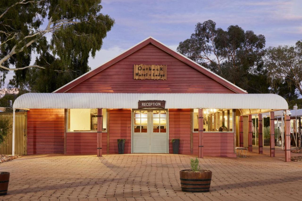Outback Lodge