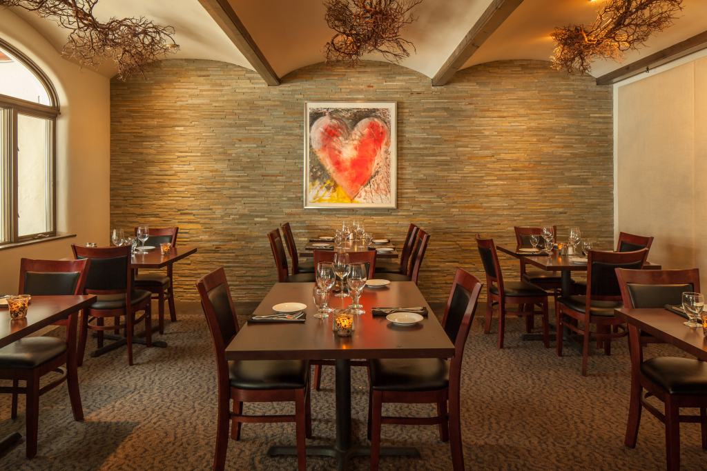 Knob Hill Inn