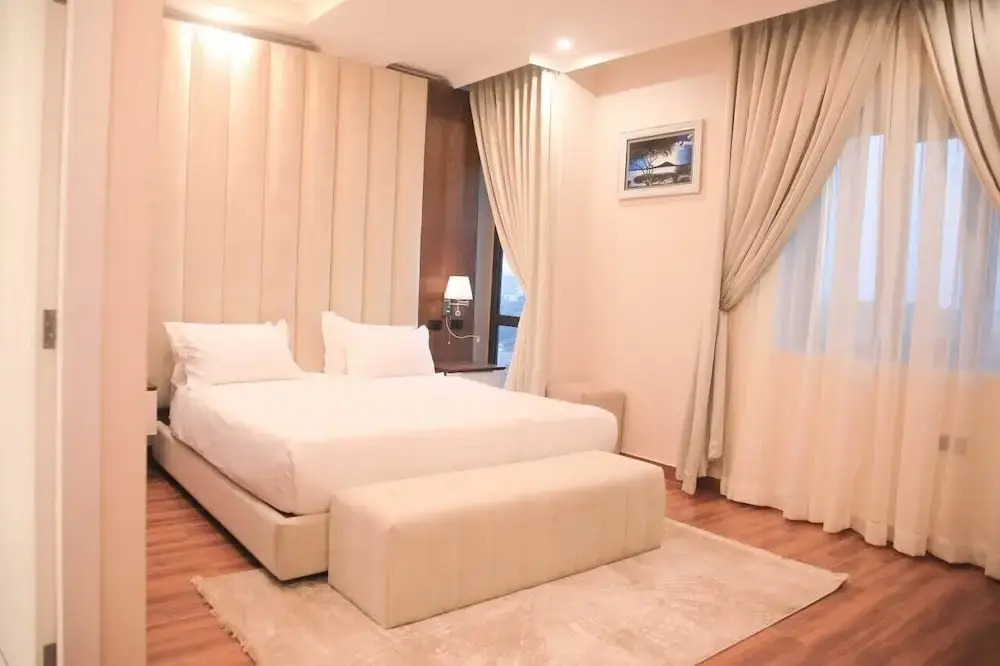 naflet hotel