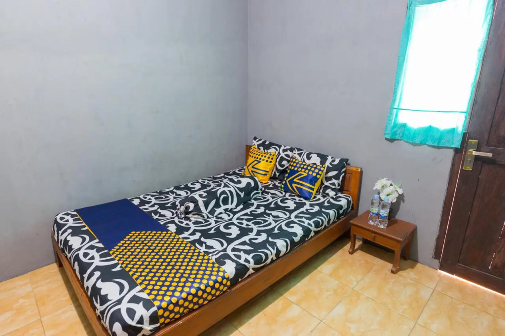 SPOT ON 1746 Putri Kuning Residence