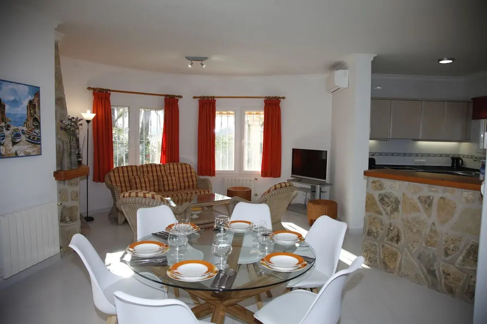 New 2019 Villa Oasis
