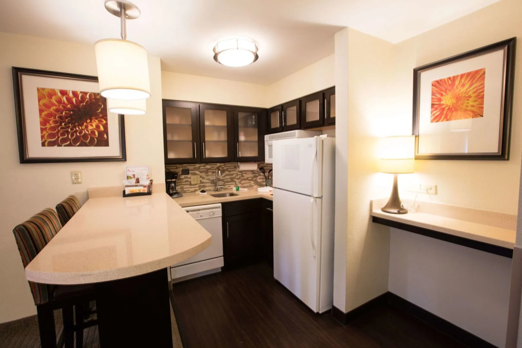 Sonesta ES Suites Austin The Domain Area - Newly Renovated