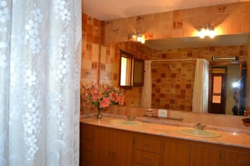 Villa - 3 Bedrooms with Pool - 104988