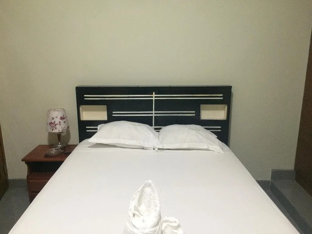 Oti Cerva Hotel