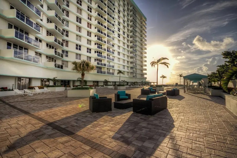 Le Sea Air 812 - Condo 2 People, Hollywood