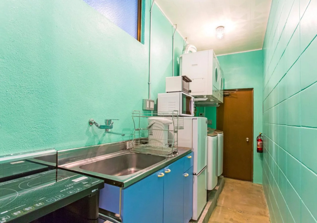 Seawall Hostel