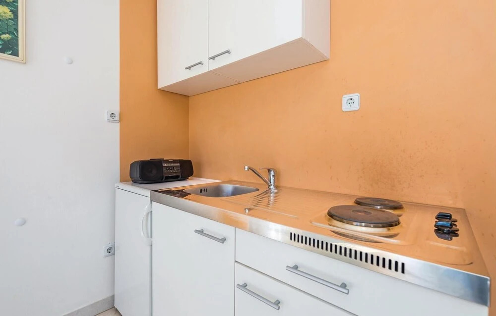 Awesome Home in Matulji With Wifi and 1 Bedrooms