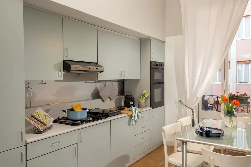 Porta Romana - Daplace Apartments