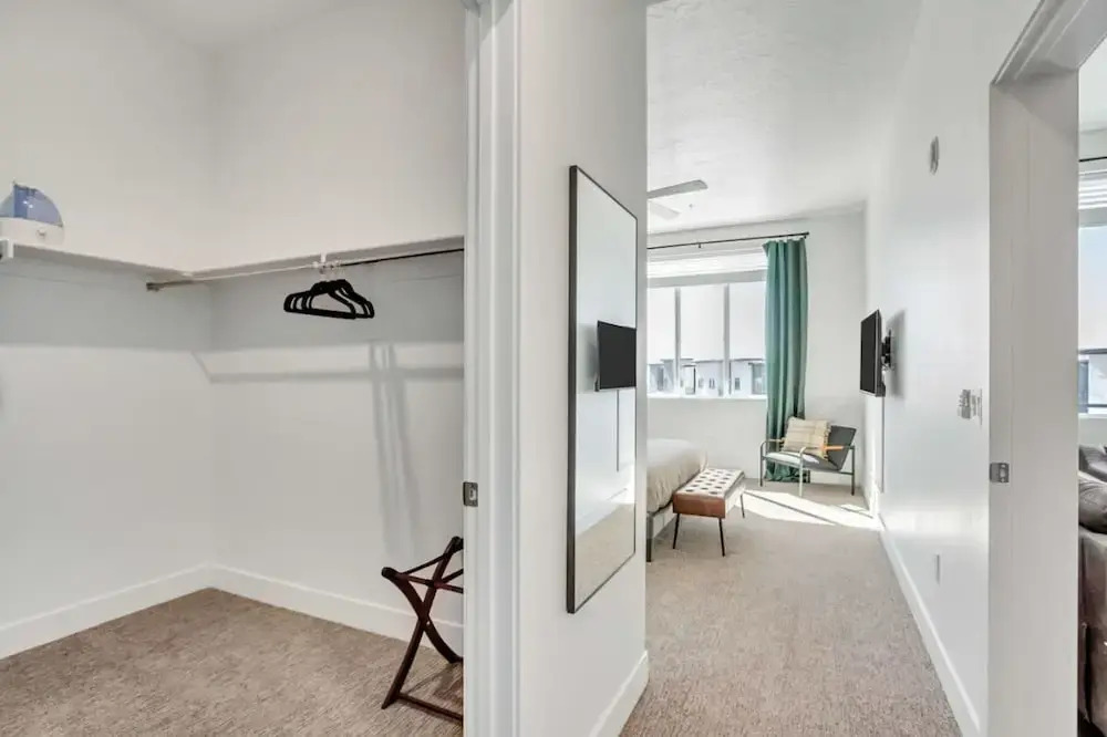 C406 at The Heights by CDH