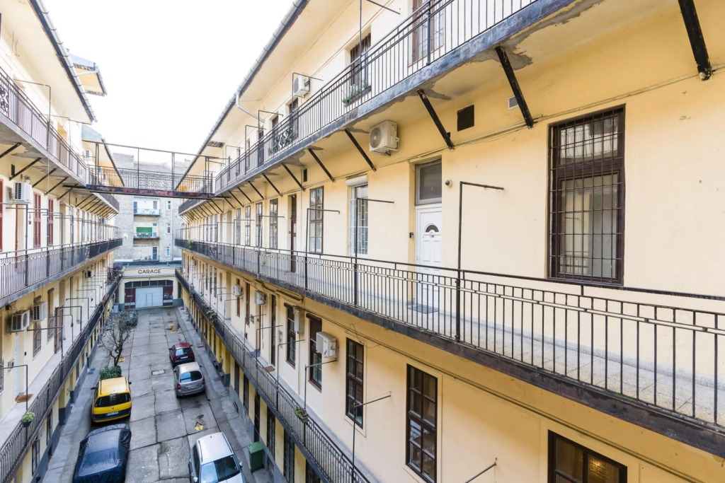 Lovely little loft studio in the heart of Budapest