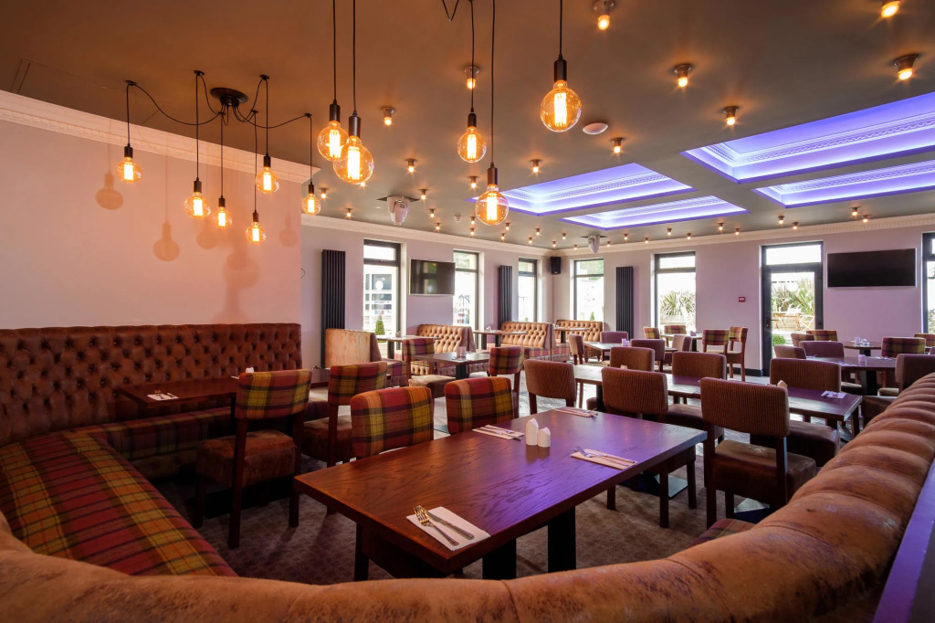 Adamson Hotel