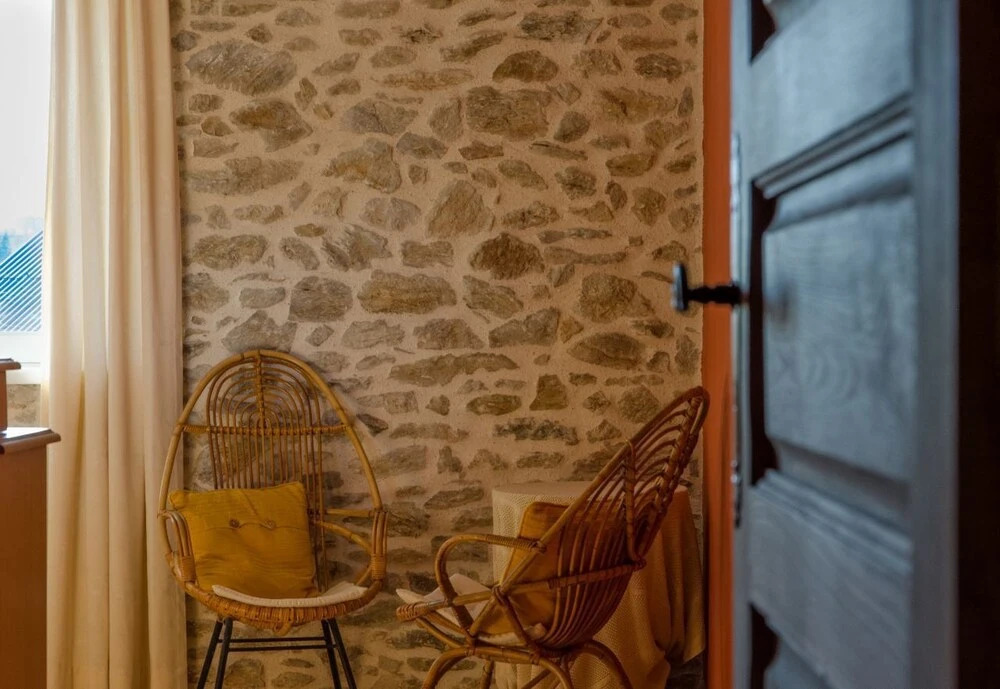 La Source Du Bonheur Chambres et Table dHôtes