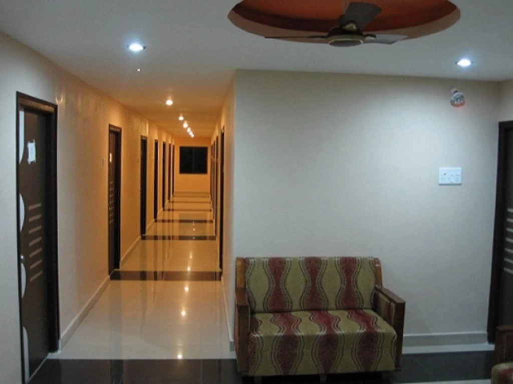 Dwaraka Inn