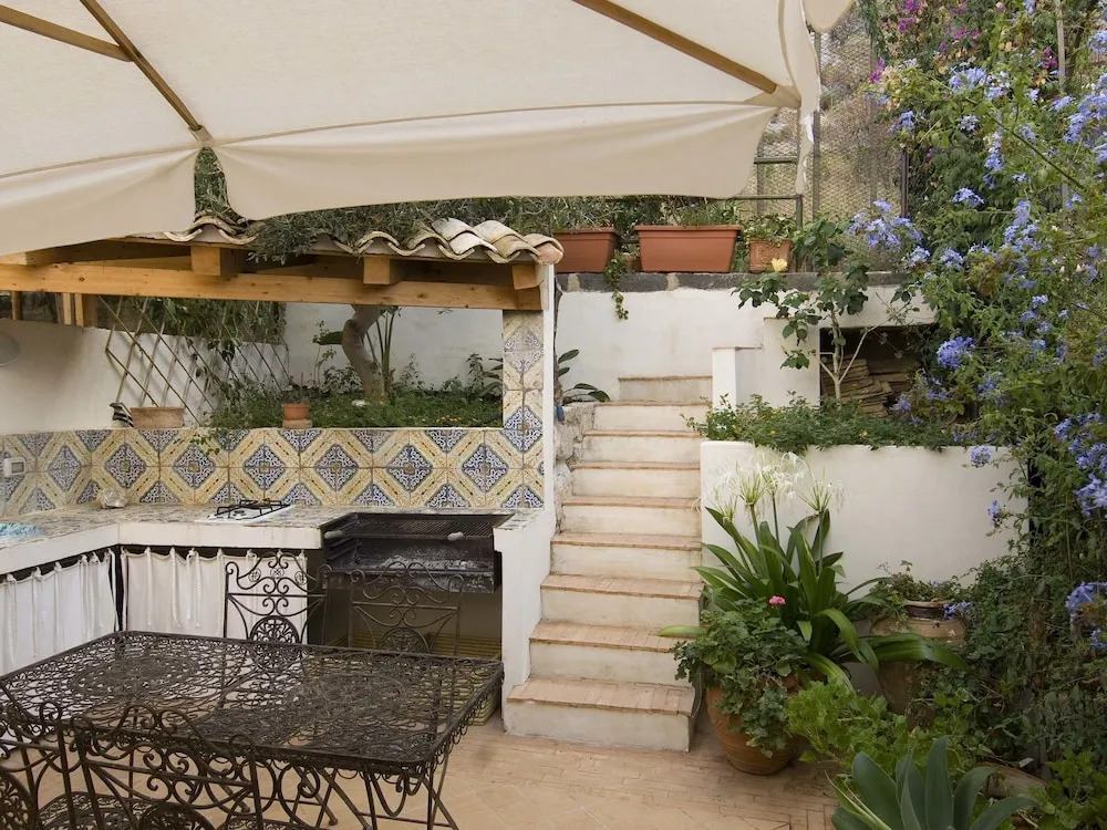 Modern Holiday Home in Cefalu With Terrace